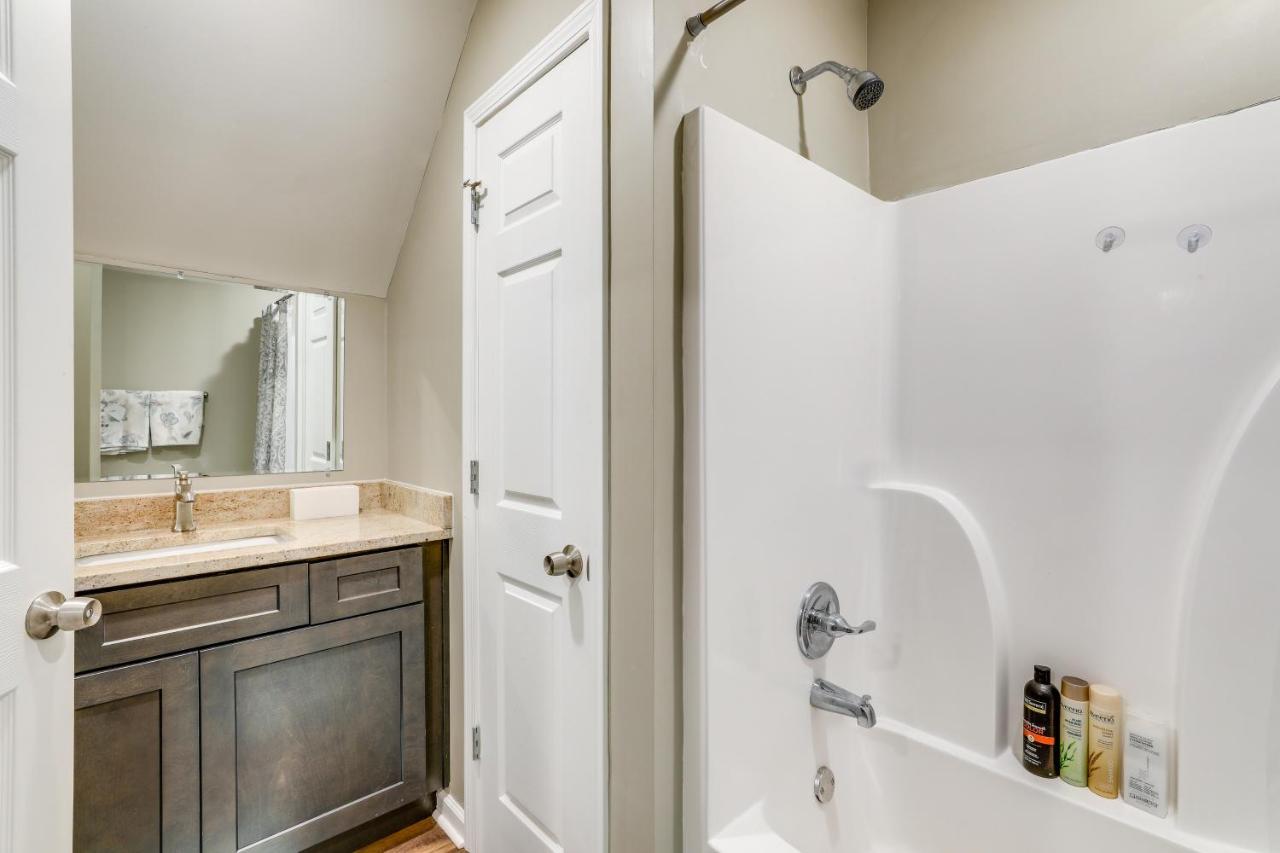 Cozy Covington Studio Rental Near Historic Square! Esterno foto